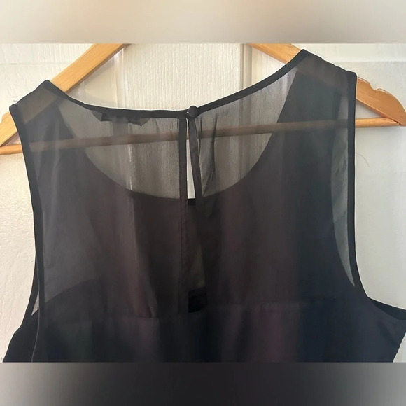 American Eagle Black Sleeveless Top Size XL - Picture 3 of 8